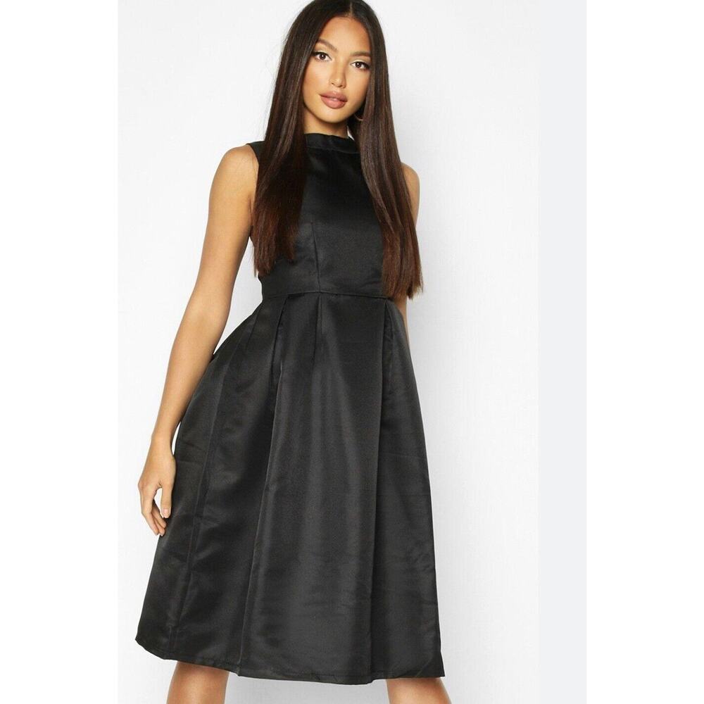 NWT Boohoo Black High Neck Sleeveless Prom Dress Size 8